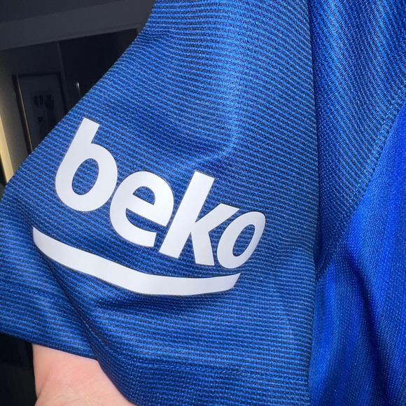 Barcelona authentic Mens football jersey - Picture 3 of 6